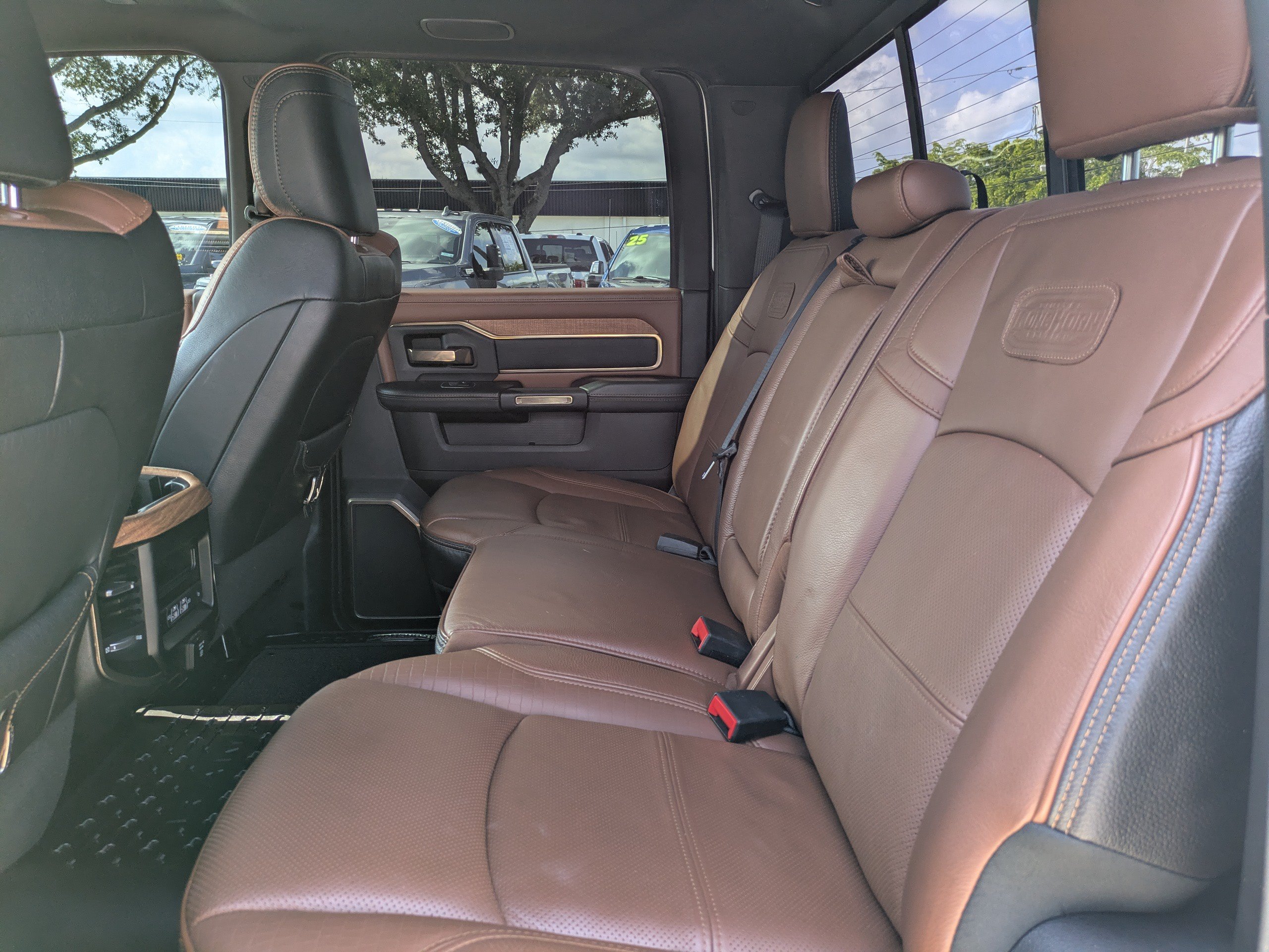 Used 2023 RAM 3500 Limited AWD/4WD image 15