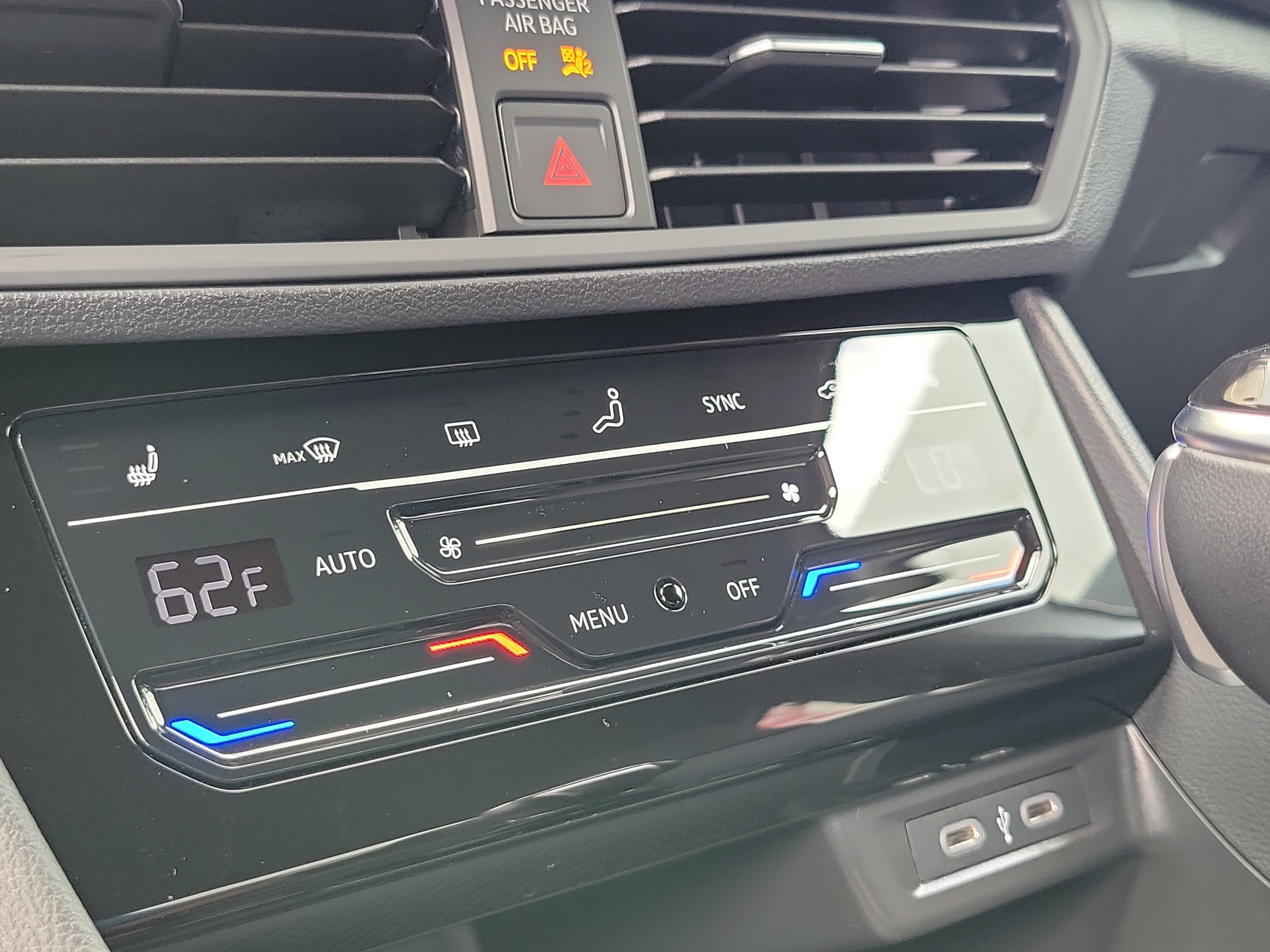 Used 2026 Volkswagen Jetta Sport FWD image 23