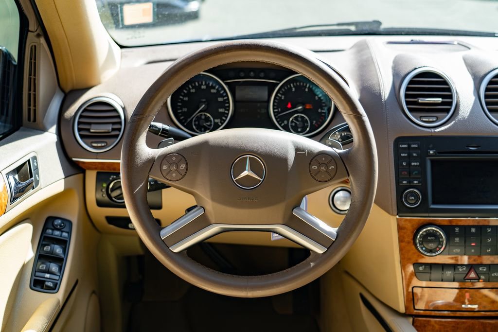Used 2009 Mercedes-Benz GL 450 4MATIC image 16