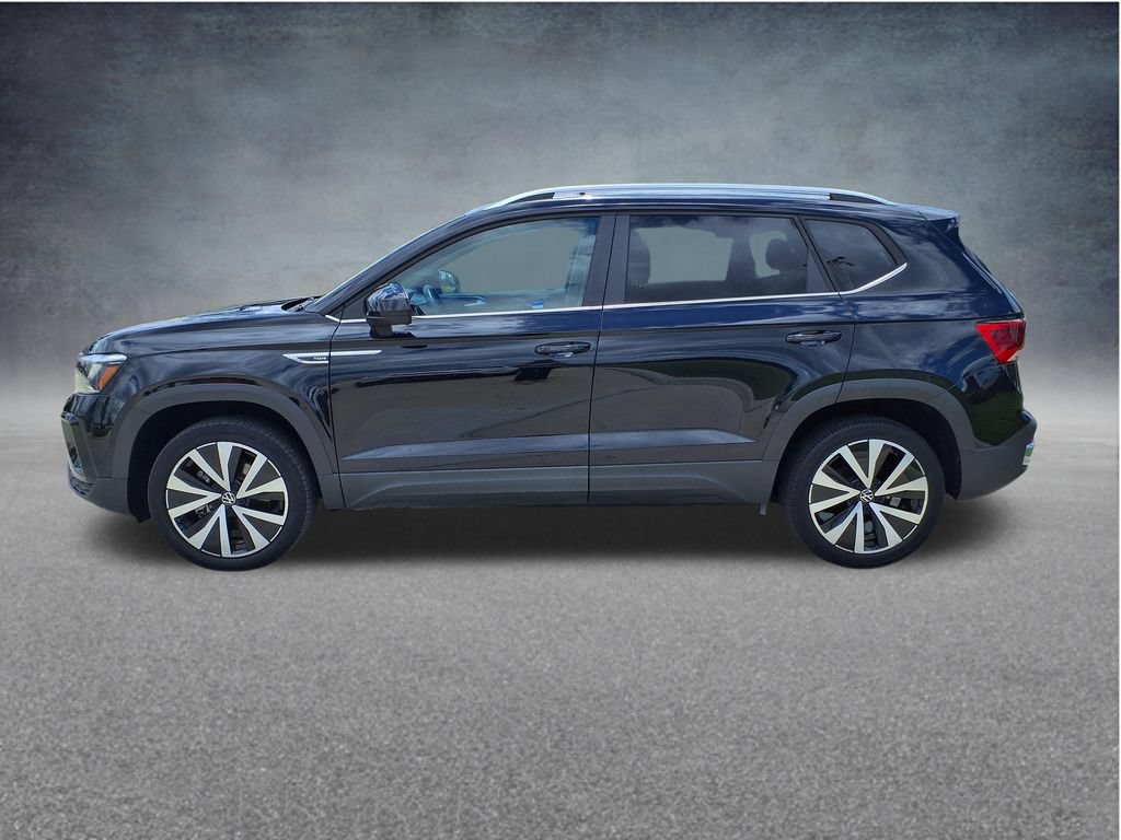 Used 2022 Volkswagen Taos SE FWD image 10