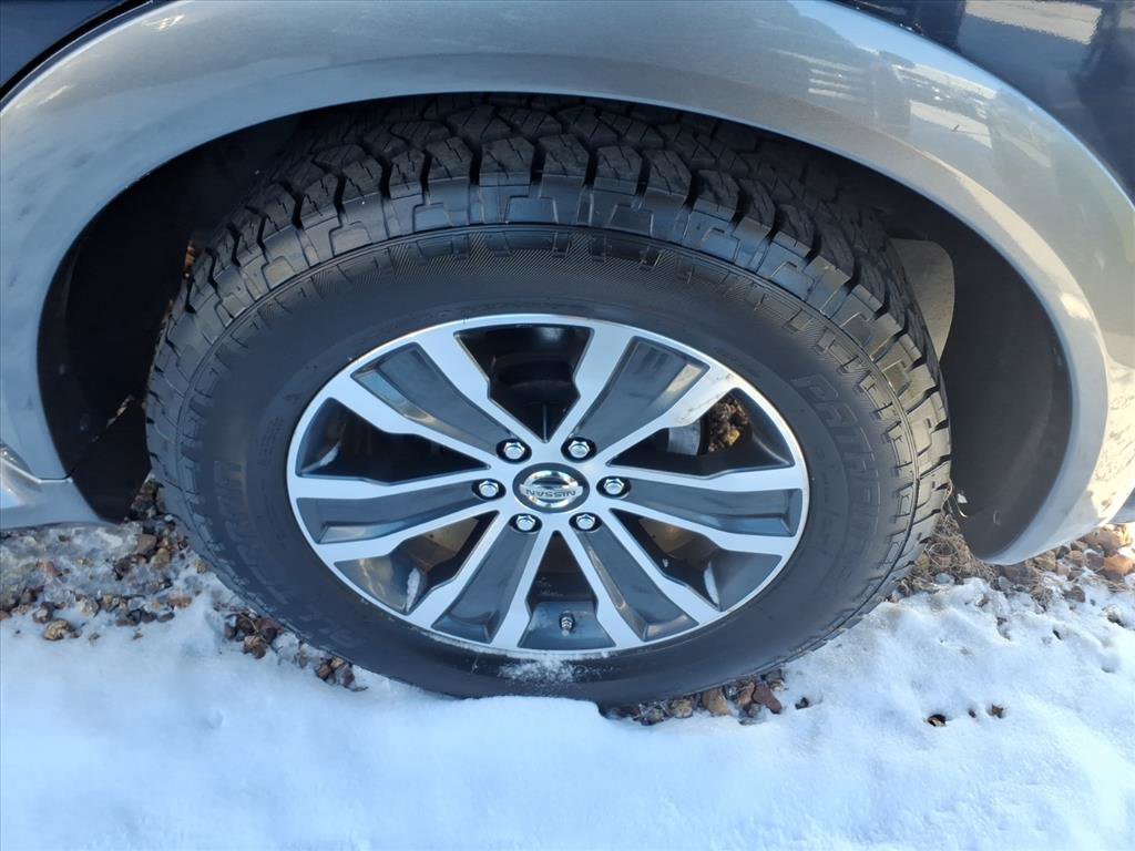 Used 2020 Nissan Armada SL w/ Premium Package image 7