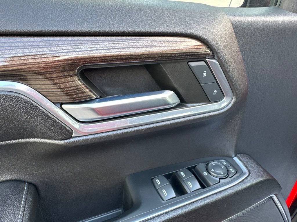 Used 2023 Chevrolet Silverado 1500 LT AWD/4WD image 16