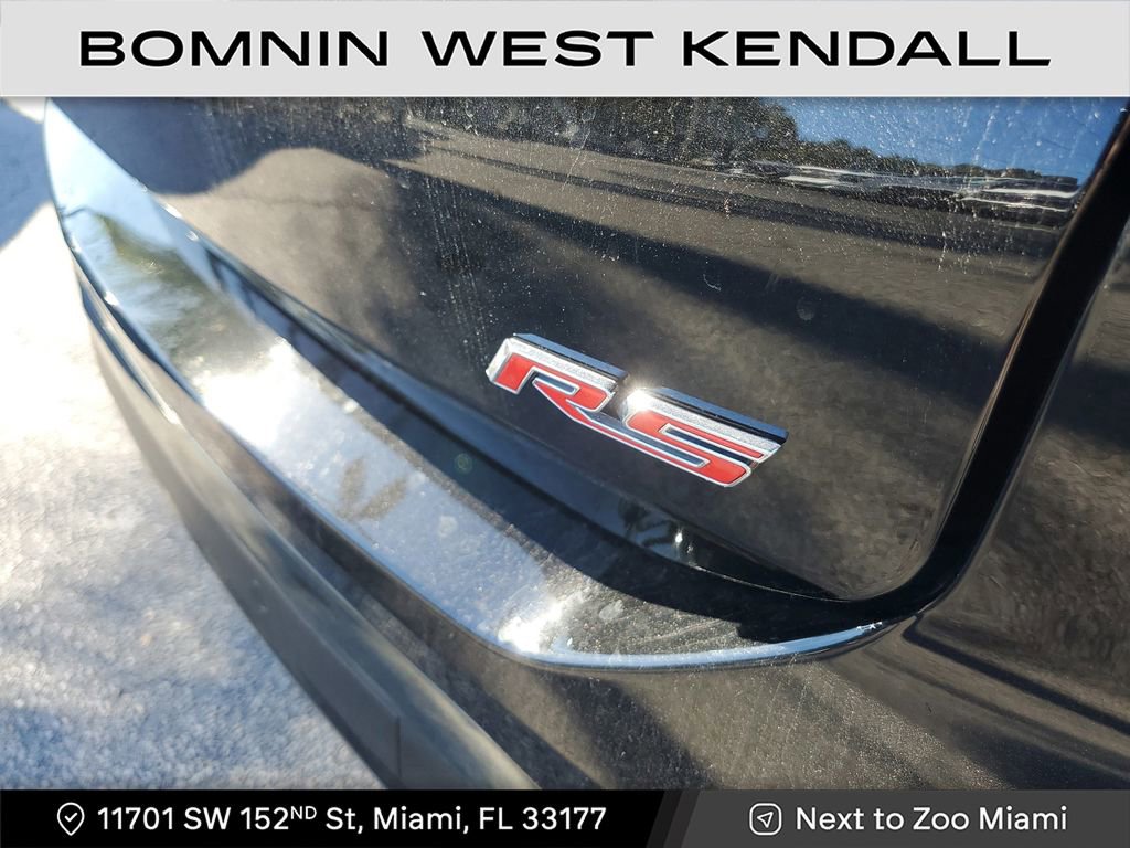 Used 2023 Chevrolet Equinox RS image 11