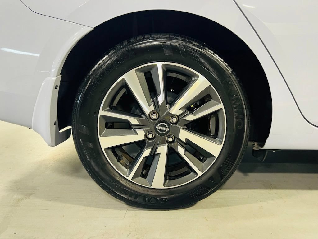 Used 2024 Nissan Versa SV w/ Trunk Package FWD image 11