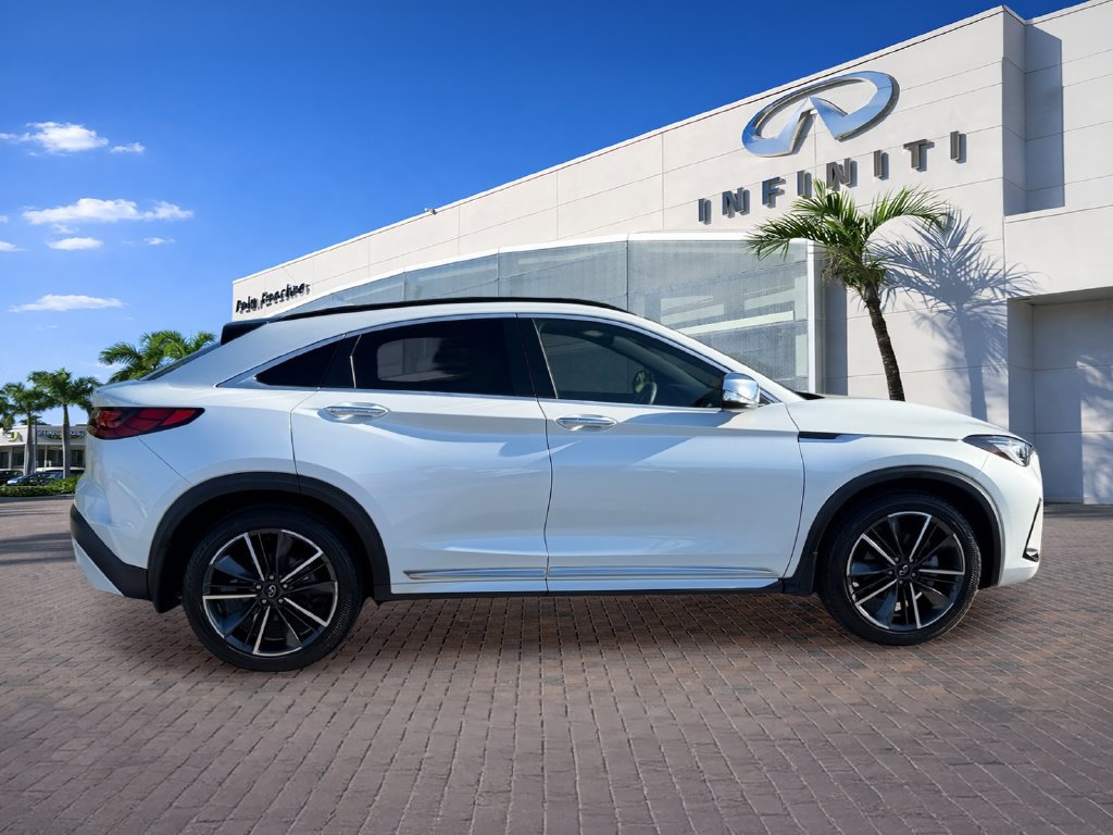 Used 2024 INFINITI QX55 Luxe w/ Accent Package AWD/4WD image 6