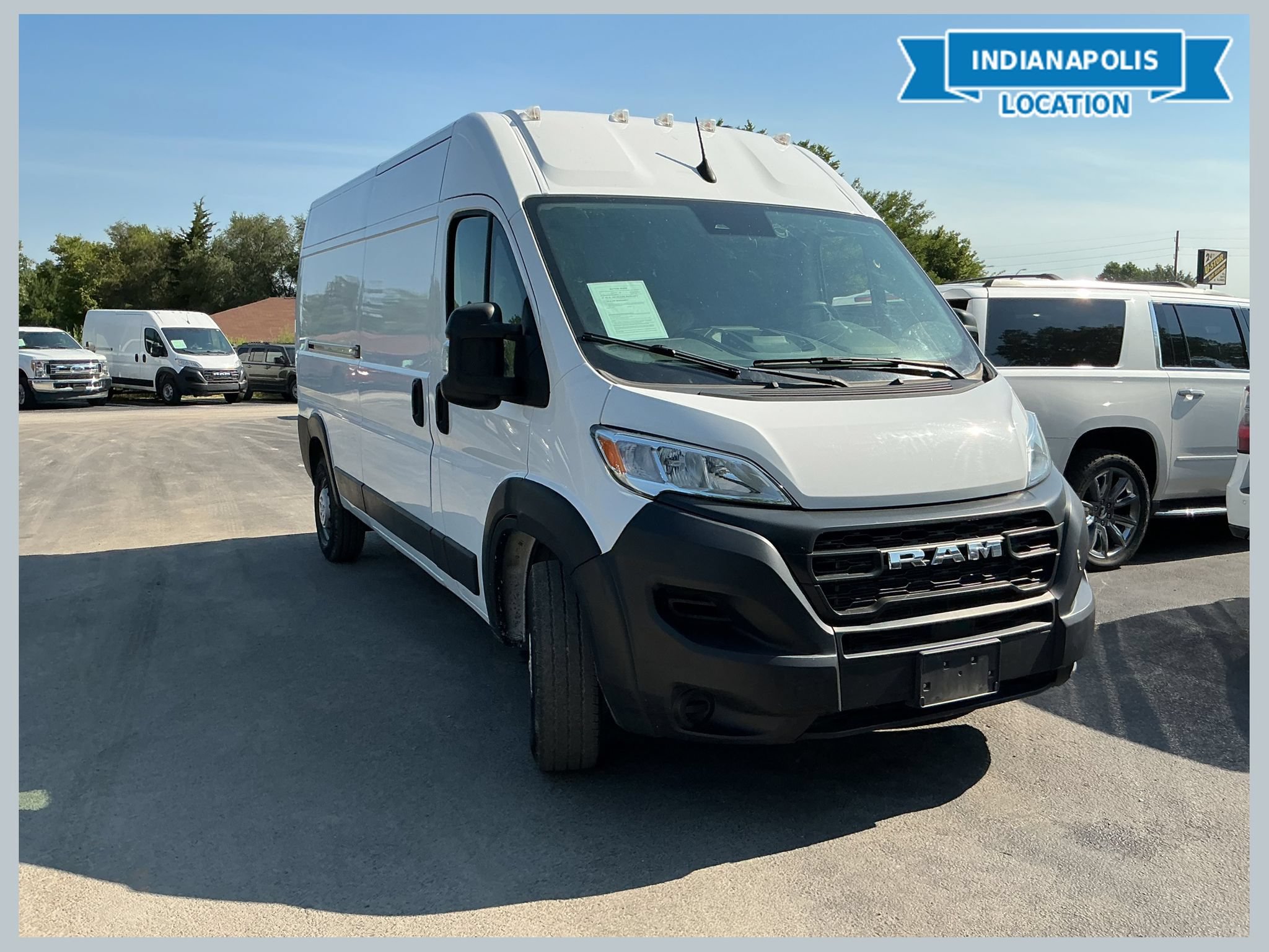 Used 2023 RAM ProMaster 2500 FWD image 1