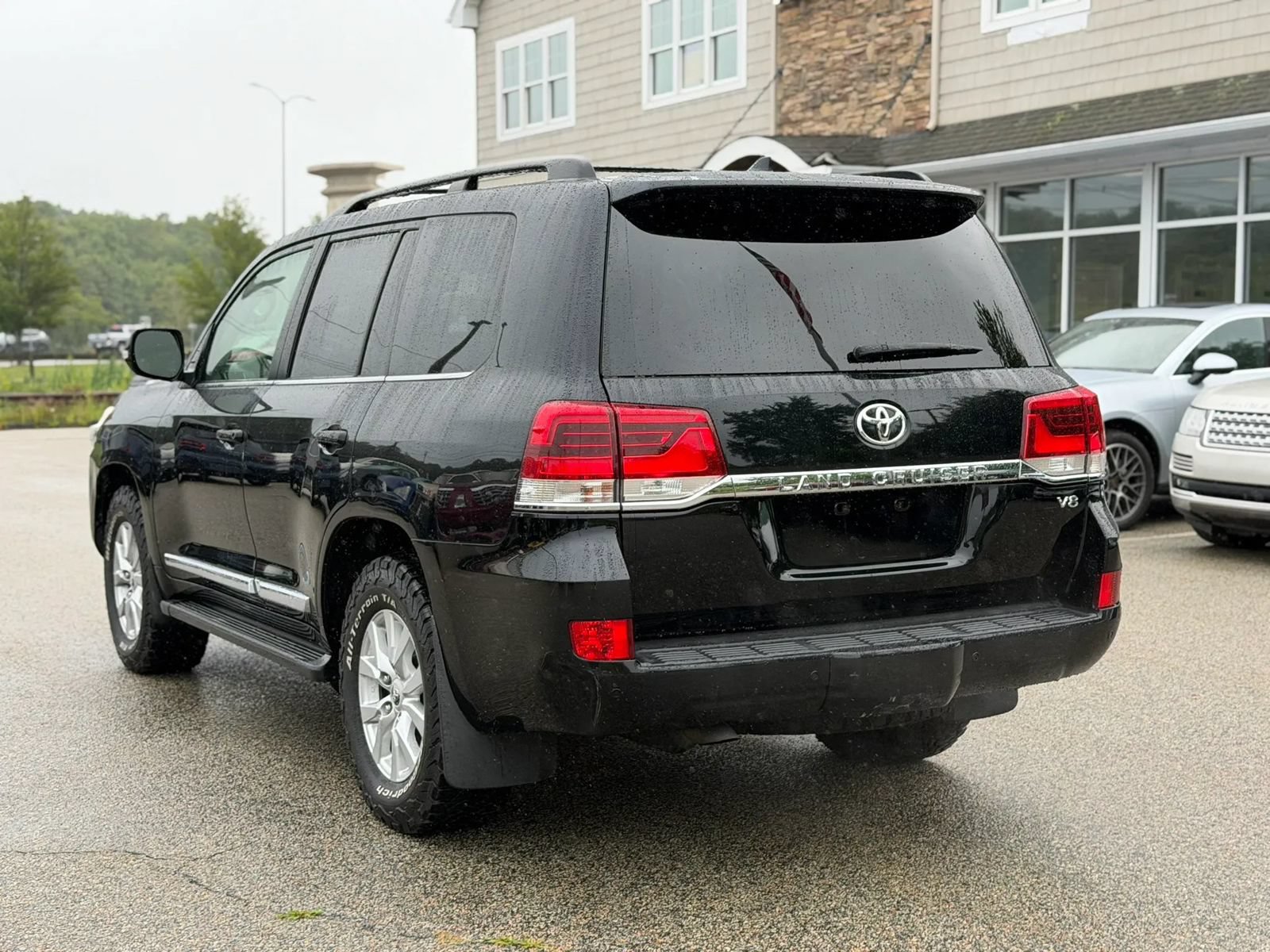 Used 2016 Toyota Land Cruiser AWD/4WD image 6
