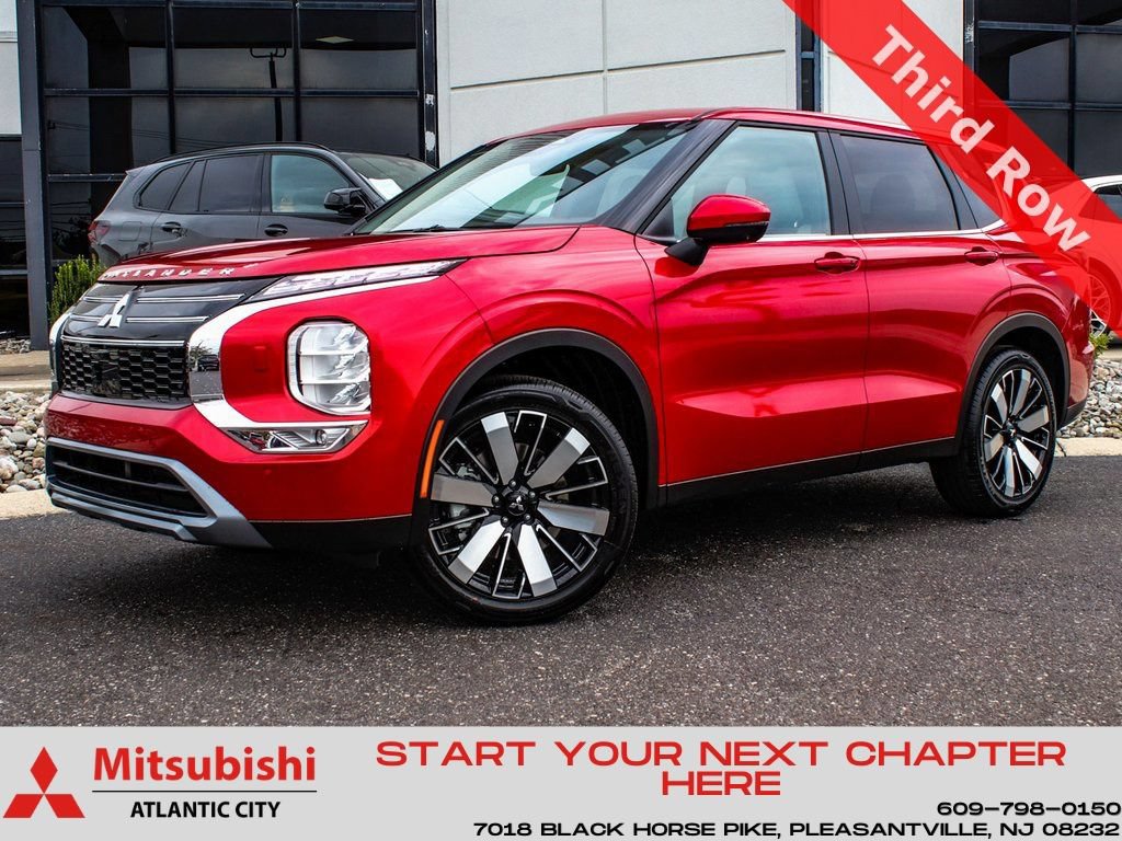 New 2025 Mitsubishi Outlander SE
