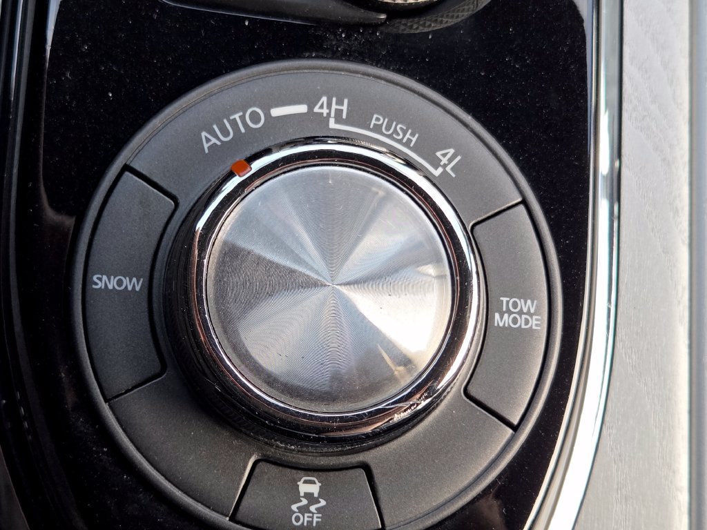Used 2020 INFINITI QX80 Limited w/ All-Season Package AWD/4WD image 11