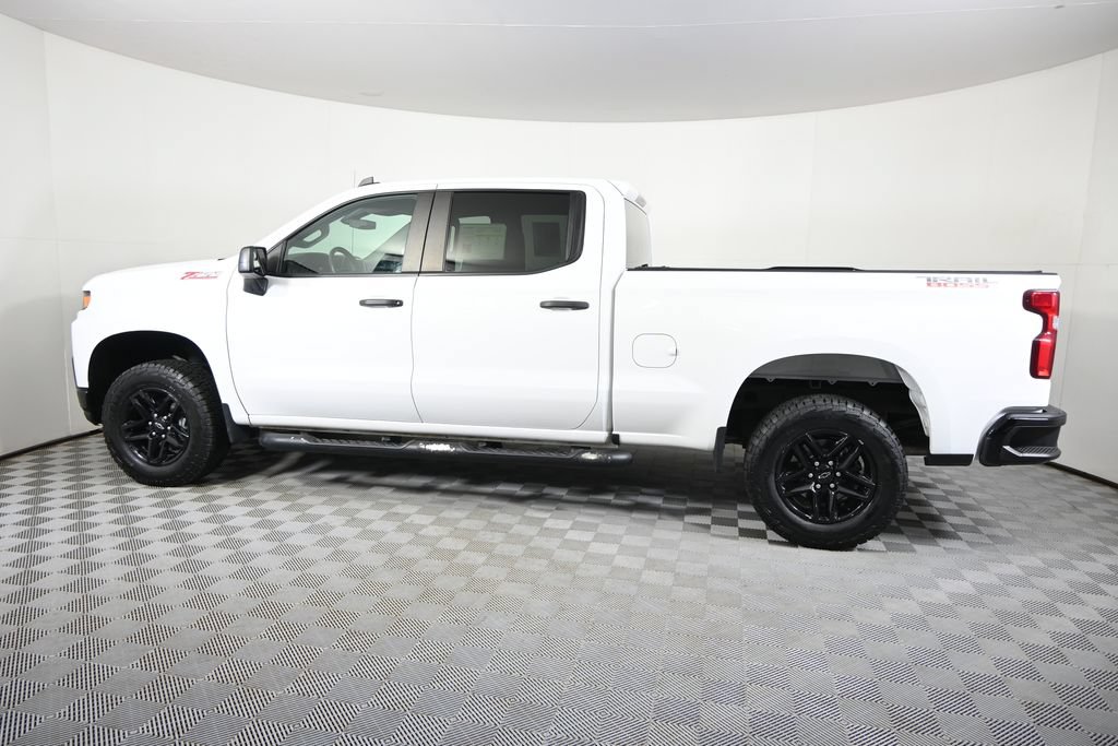 Used 2021 Chevrolet Silverado 1500 Custom Trail Boss w/ Safety Confidence Package AWD/4WD image 3