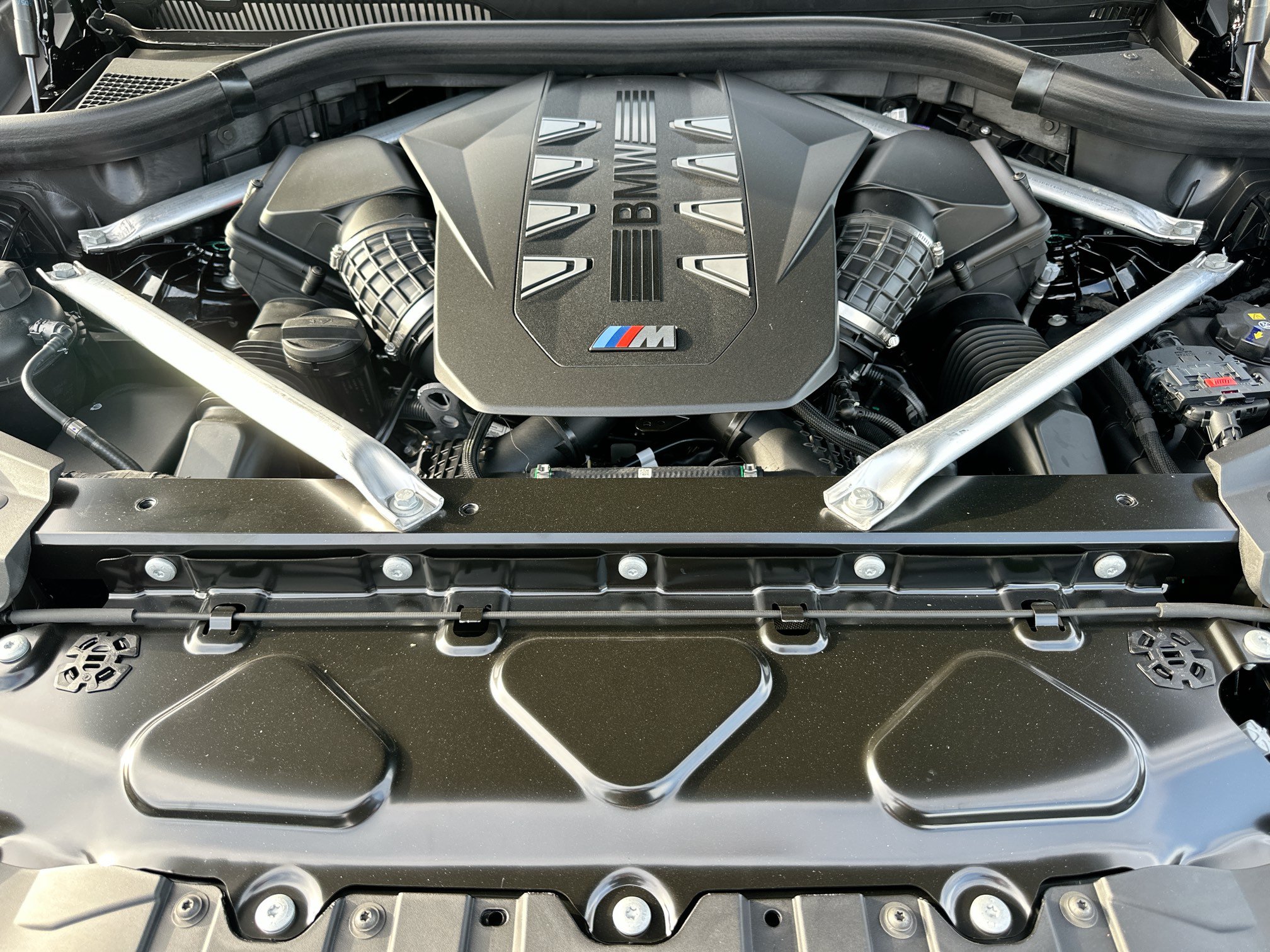 New 2026 BMW X5 M60i AWD/4WD image 25