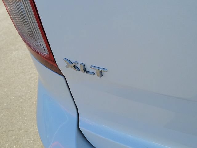 Used 2015 Ford Explorer XLT w/ Equipment Group 202A FWD image 22