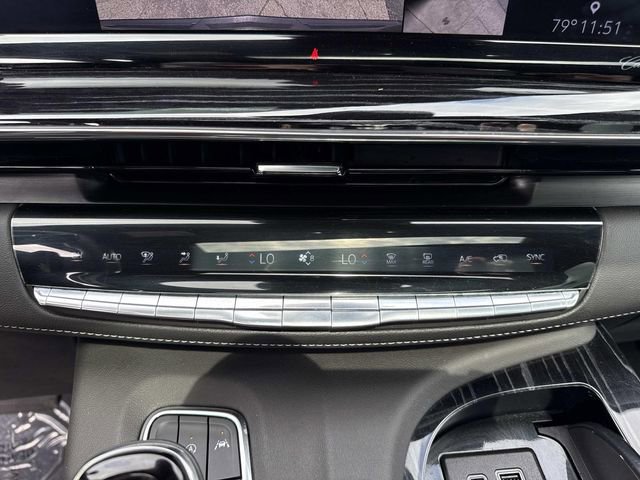 Used 2023 Cadillac Escalade ESV Sport AWD/4WD image 26