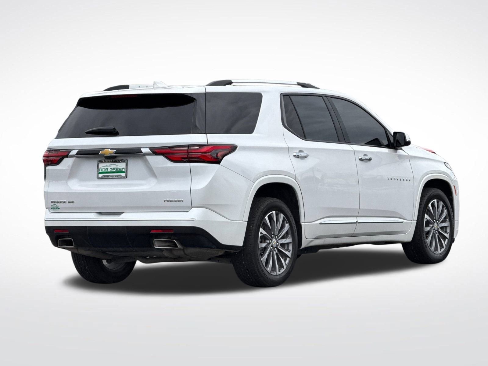 Used 2023 Chevrolet Traverse Premier w/ LPO, Floor Liner Package video 3