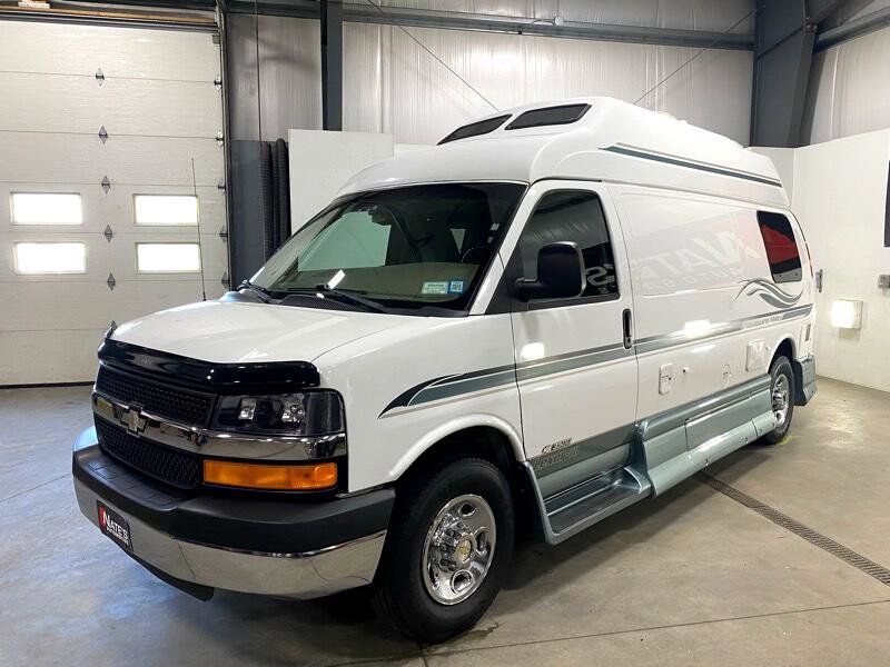 Used 2003 Chevrolet Express 3500 Extended image 2