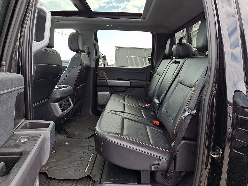Used 2025 Ford F250 Lariat w/ Lariat Ultimate Package AWD/4WD image 10