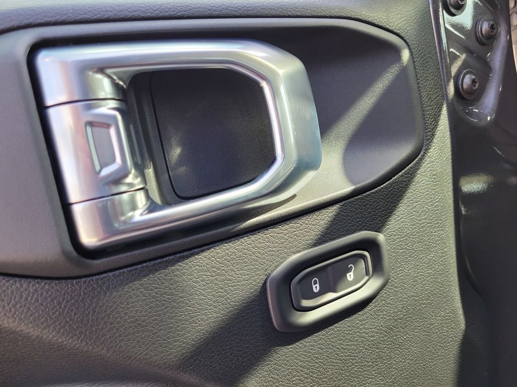 New 2026 Jeep Wrangler Unlimited Sport AWD/4WD image 18