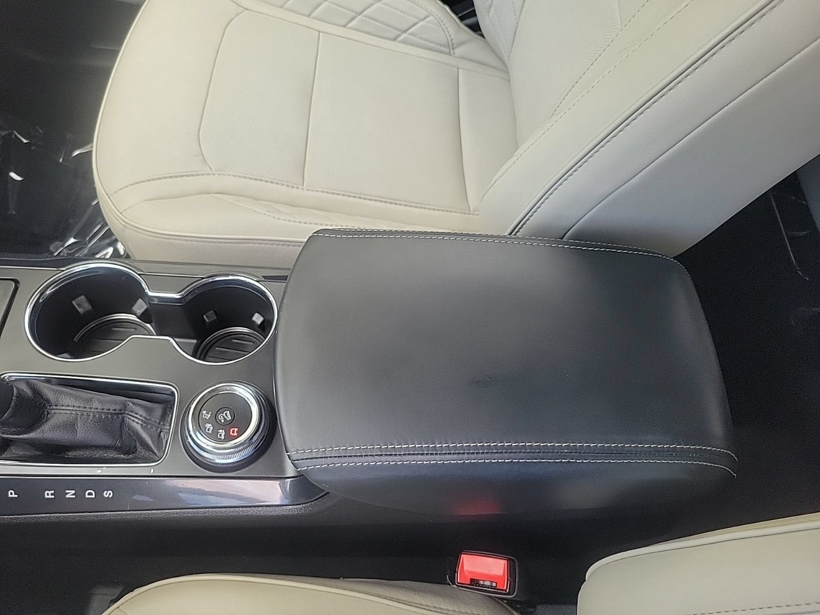 Used 2018 Ford Explorer Platinum AWD/4WD image 24