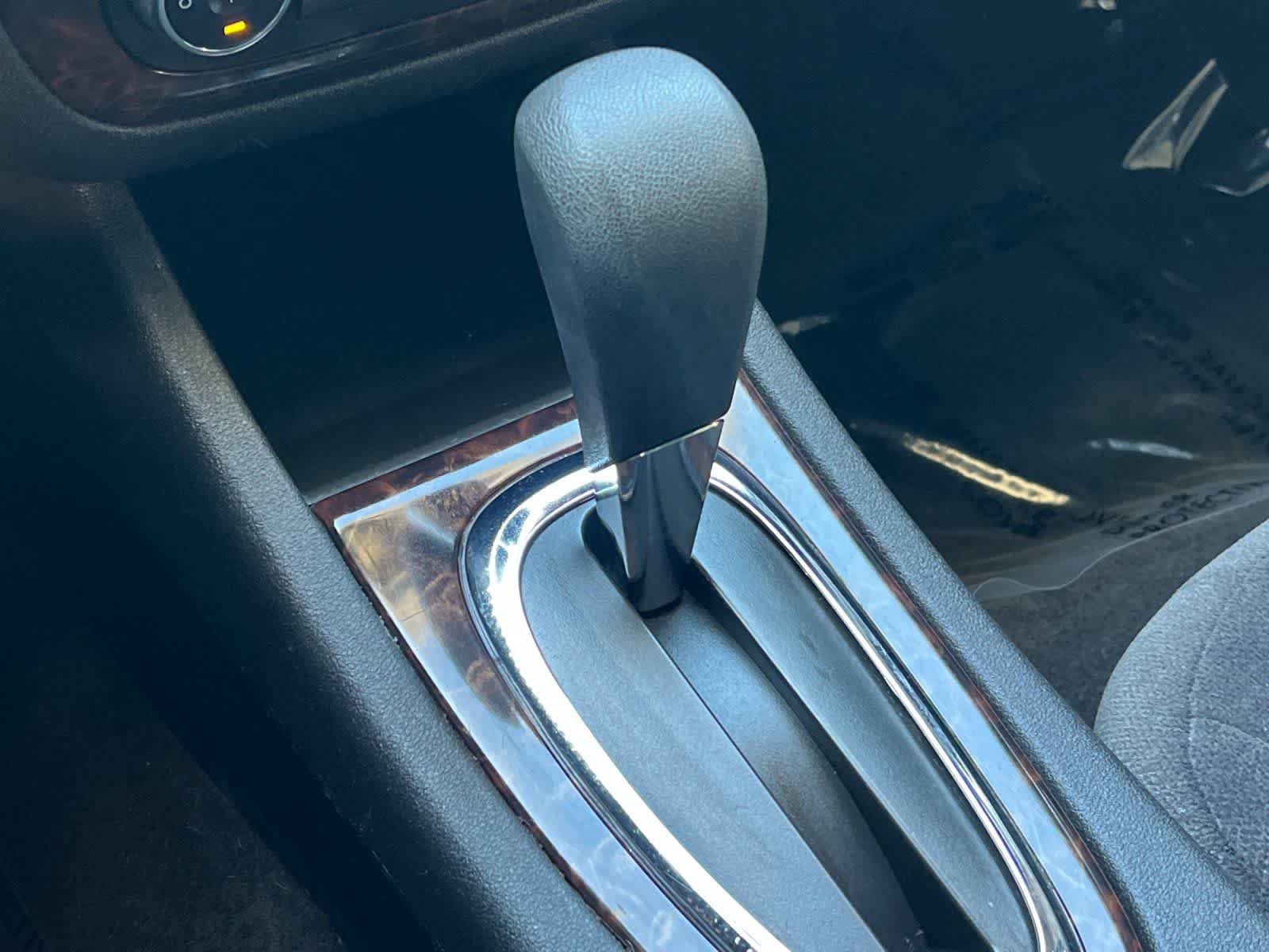 Used 2016 Chevrolet Impala LT FWD image 20