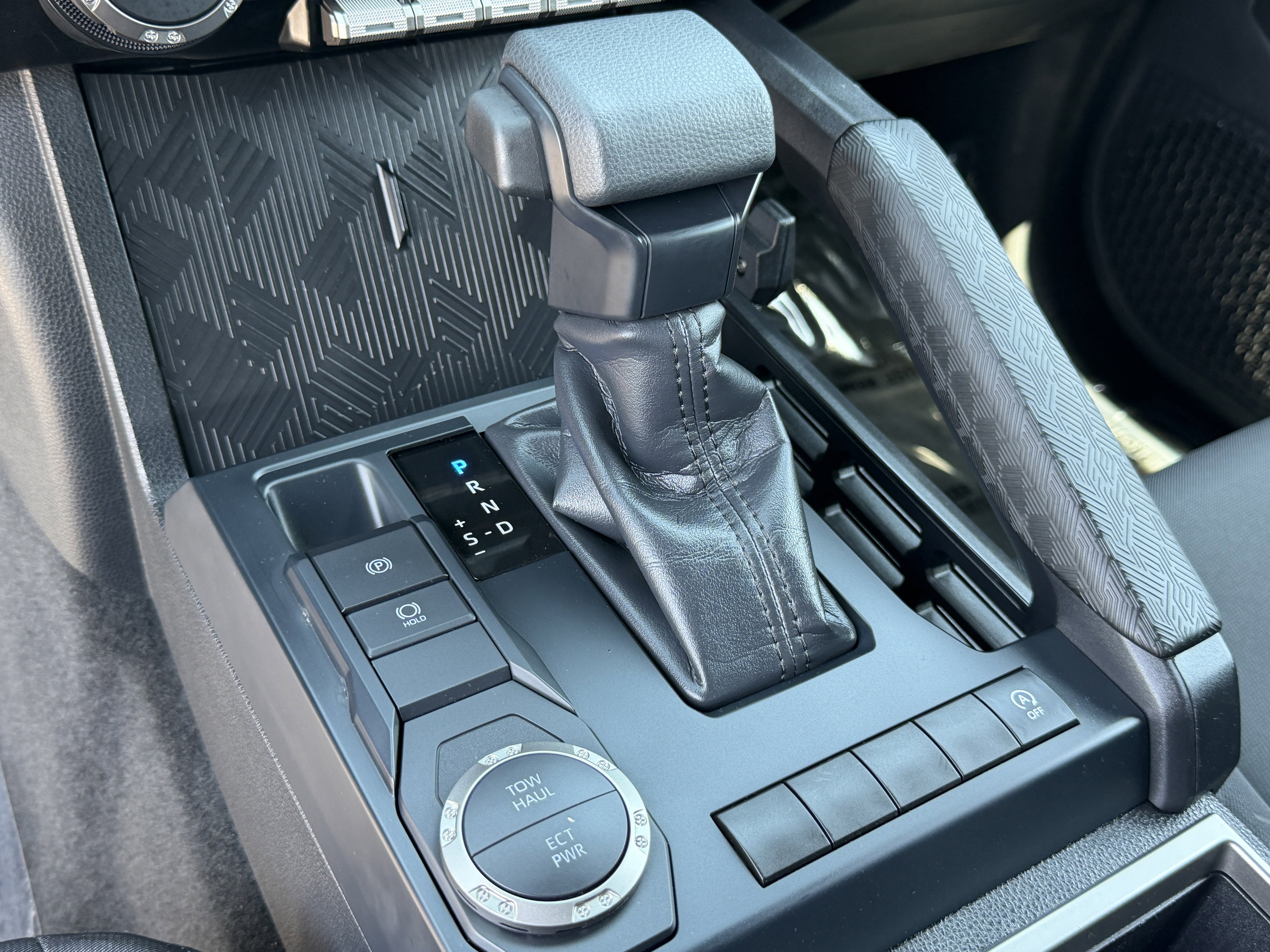Used 2025 Toyota Tacoma SR5 RWD image 22