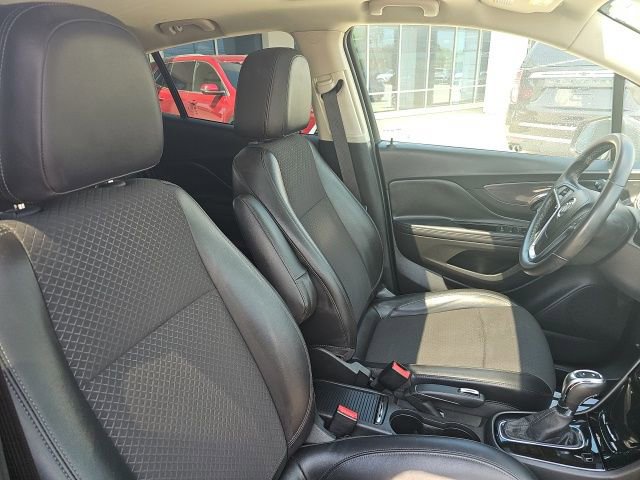 Used 2018 Buick Encore Preferred FWD image 29
