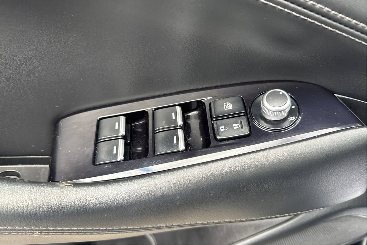 Used 2020 MAZDA MAZDA6 Touring image 35