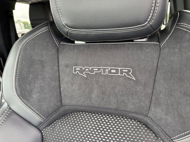 New 2025 Ford Bronco Raptor image 11