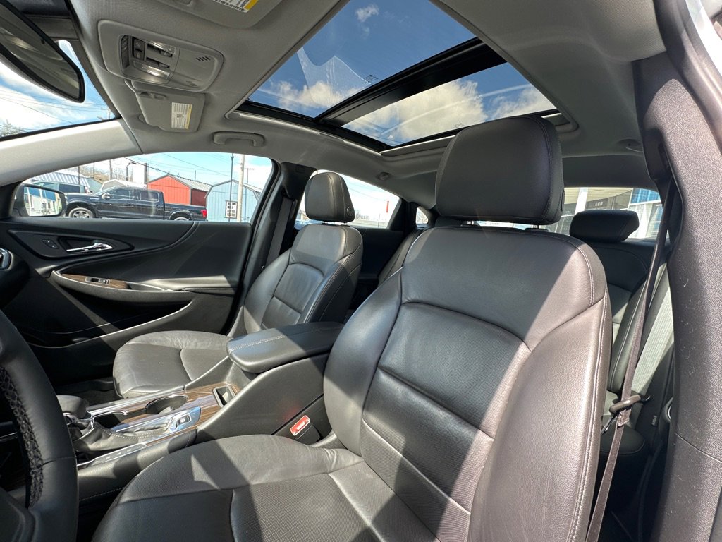 Used 2023 Chevrolet Malibu LT FWD image 10