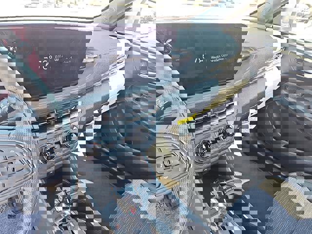 New 2026 Buick Envista Preferred image 17