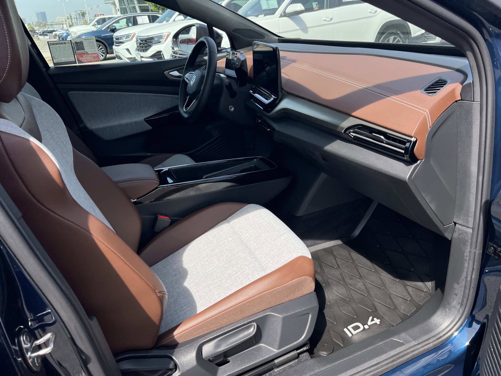 Used 2023 Volkswagen ID.4 Pro image 29