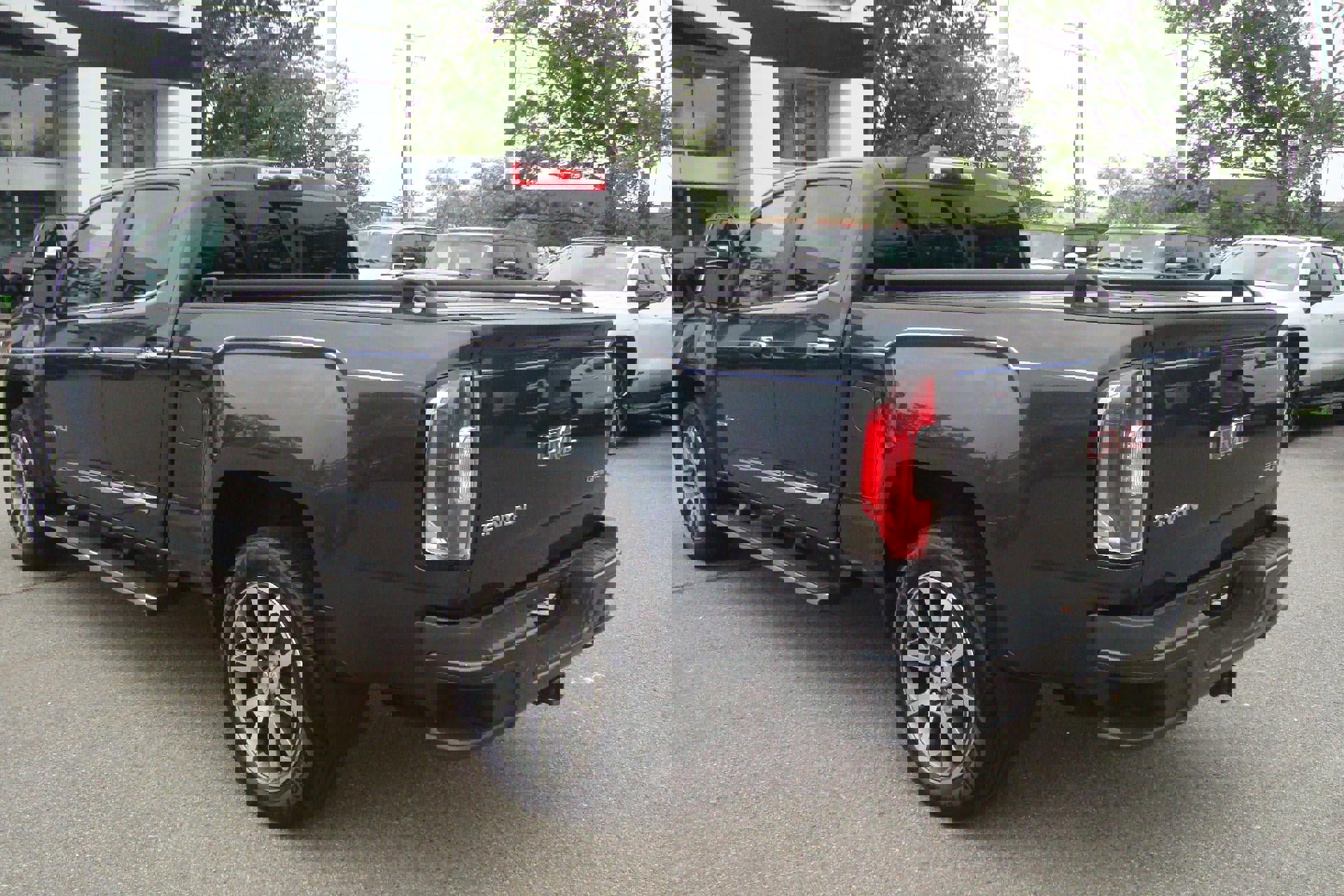 Used 2020 GMC Canyon Denali image 6