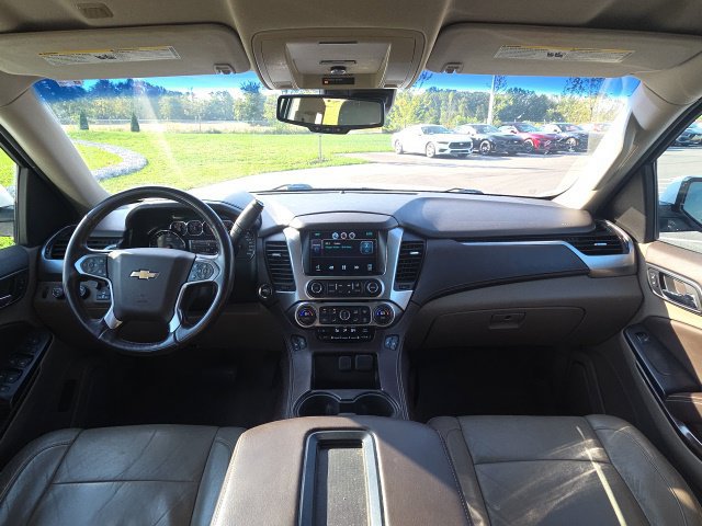 Used 2015 Chevrolet Tahoe LT w/ Luxury Package AWD/4WD image 21