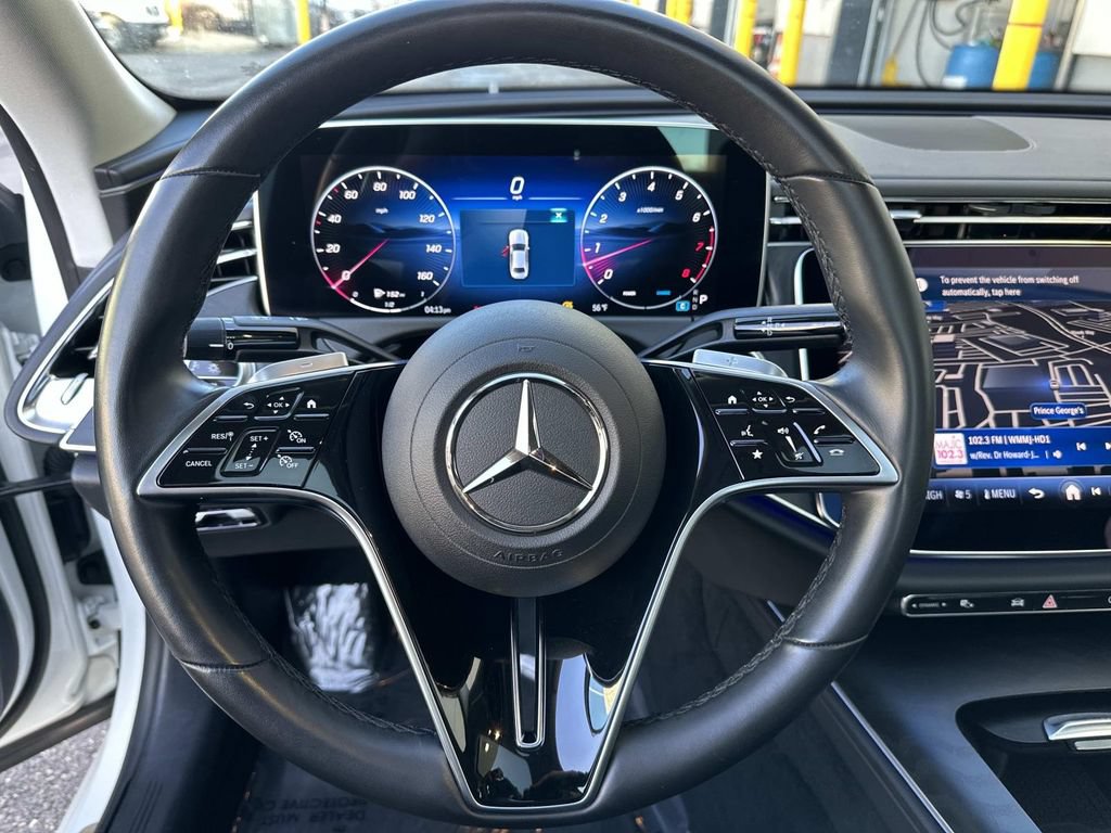 Used 2025 Mercedes-Benz E 350 4MATIC Sedan image 17