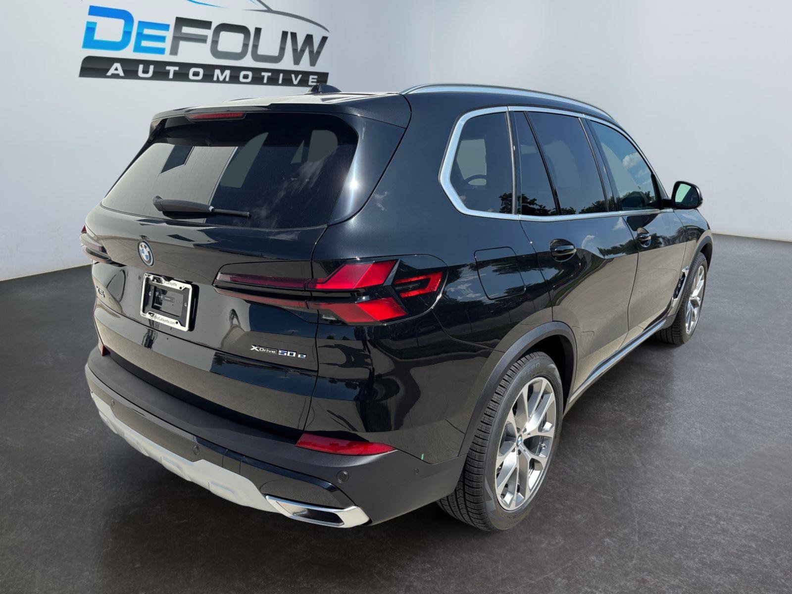 New 2026 BMW X5 xDrive50e AWD/4WD image 13