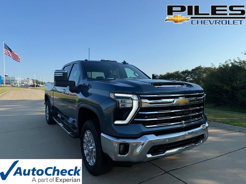 Used 2025 Chevrolet Silverado 2500 LTZ w/ LTZ Convenience Package