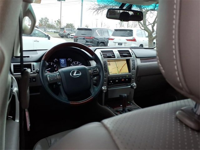 Used 2010 Lexus GX 460 image 15