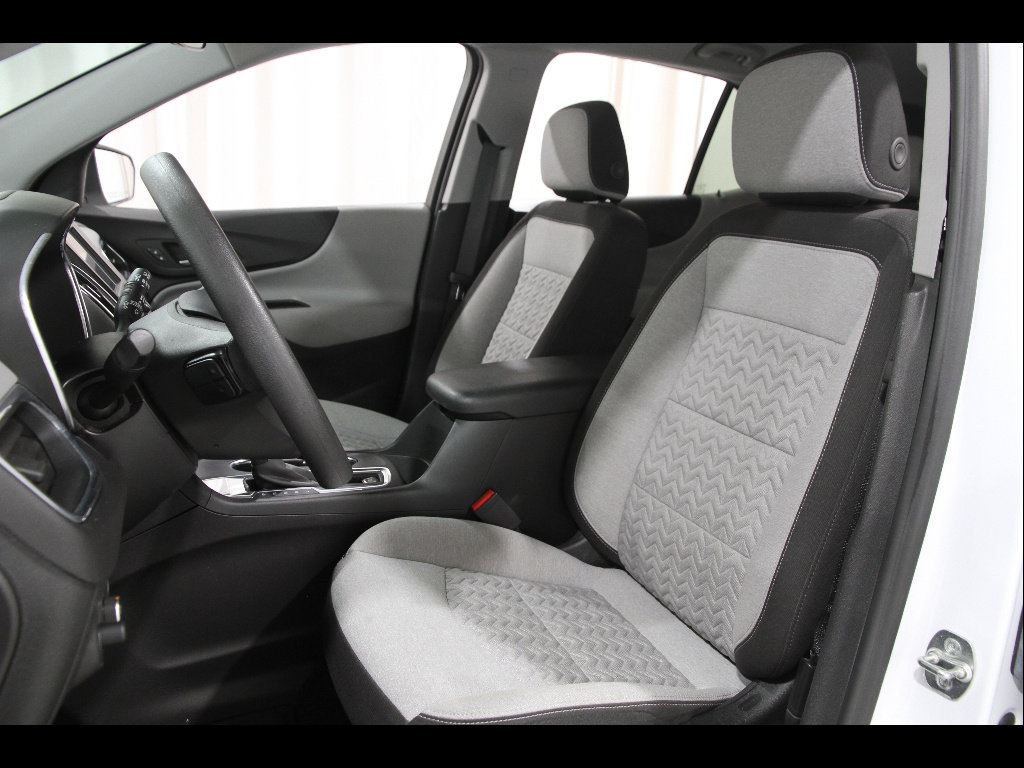 Used 2024 Chevrolet Equinox LS w/ LS Convenience Package image 5