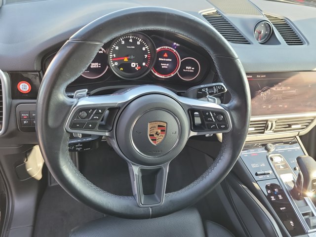 Used 2023 Porsche Cayenne AWD/4WD image 30