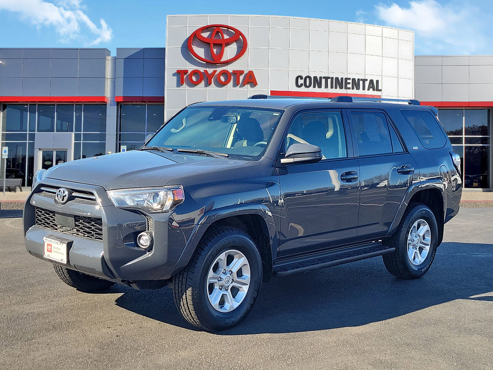 Certified 2024 Toyota 4Runner SR5 image 3