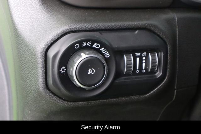 Used 2019 Jeep Wrangler Sport image 22