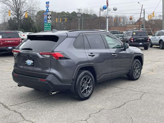 Used 2020 Toyota RAV4 XLE w/ Convenience Package image 7