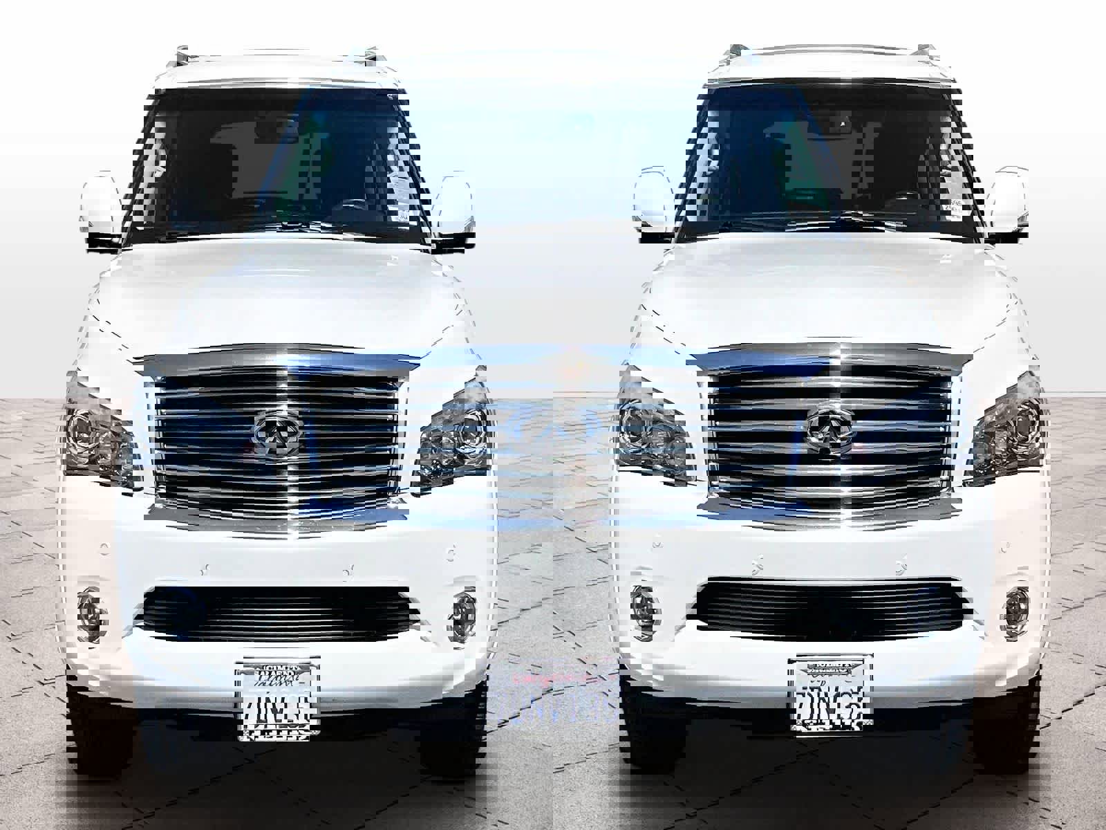 Used 2014 INFINITI QX80 2WD w/ Theater Package image 3