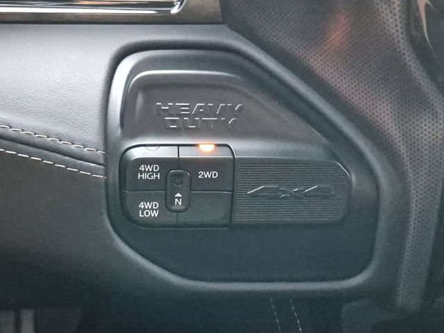 Used 2022 RAM 3500 Limited AWD/4WD image 35