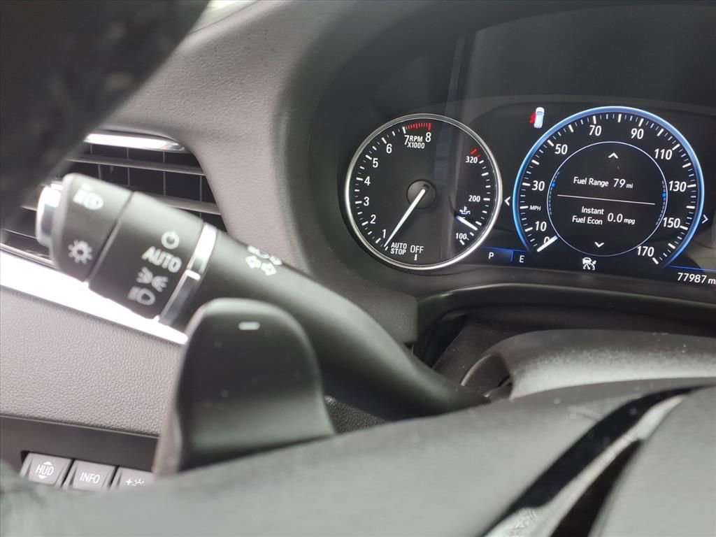 Used 2023 Buick Enclave Avenir w/ Avenir Technology Package image 20