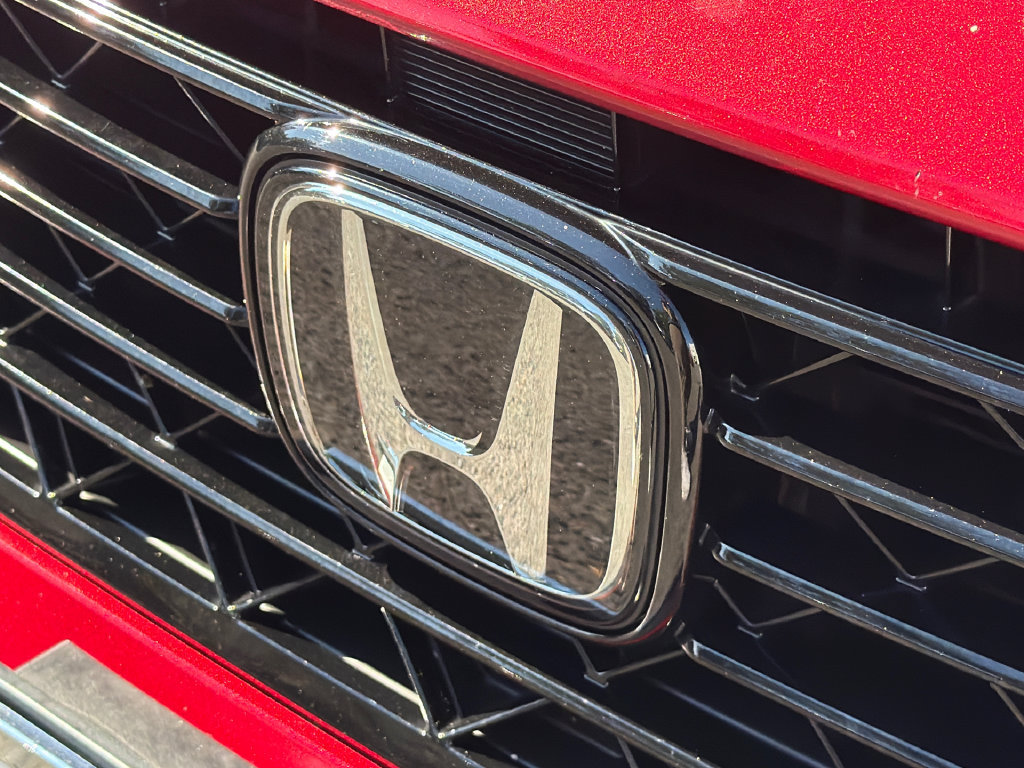 Used 2024 Honda Accord Sport image 11