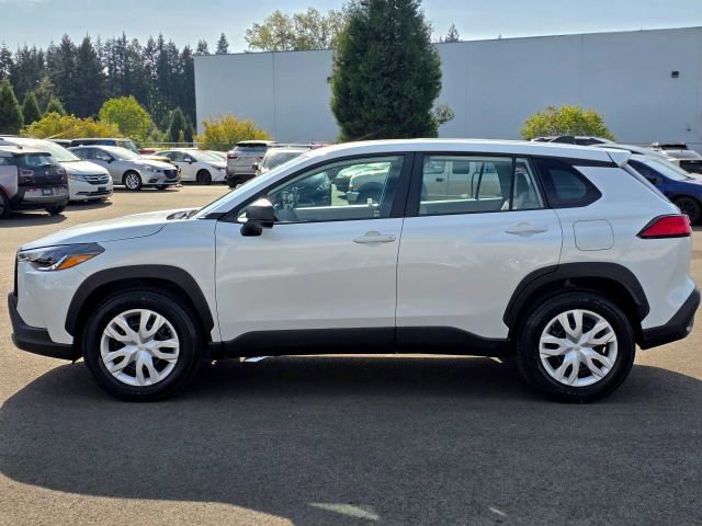 Used 2023 Toyota Corolla Cross L AWD/4WD image 4