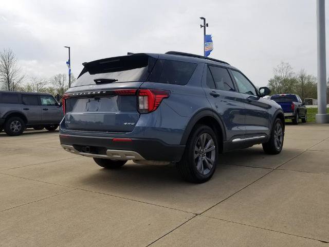 Certified 2025 Ford Explorer Active w/ Active Comfort Package AWD/4WD image 2