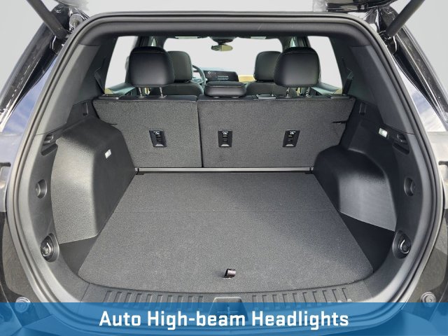 New 2026 Chevrolet Equinox ACTIV w/ Convenience Package III AWD/4WD image 16
