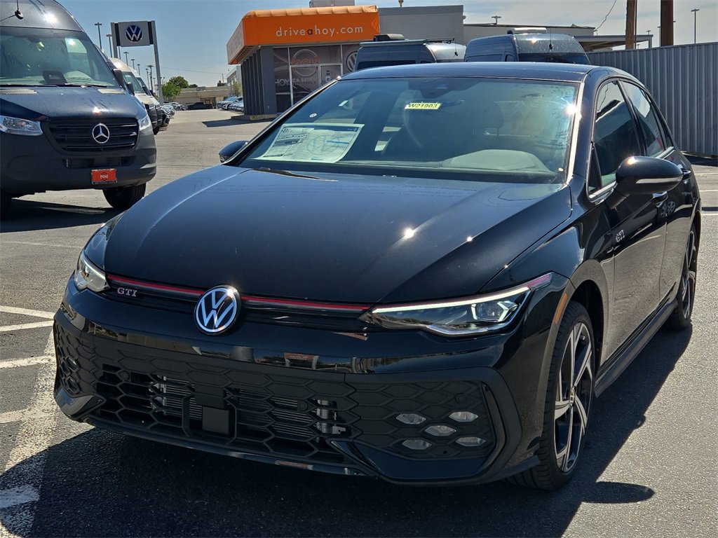 New 2025 Volkswagen GTI SE image 4