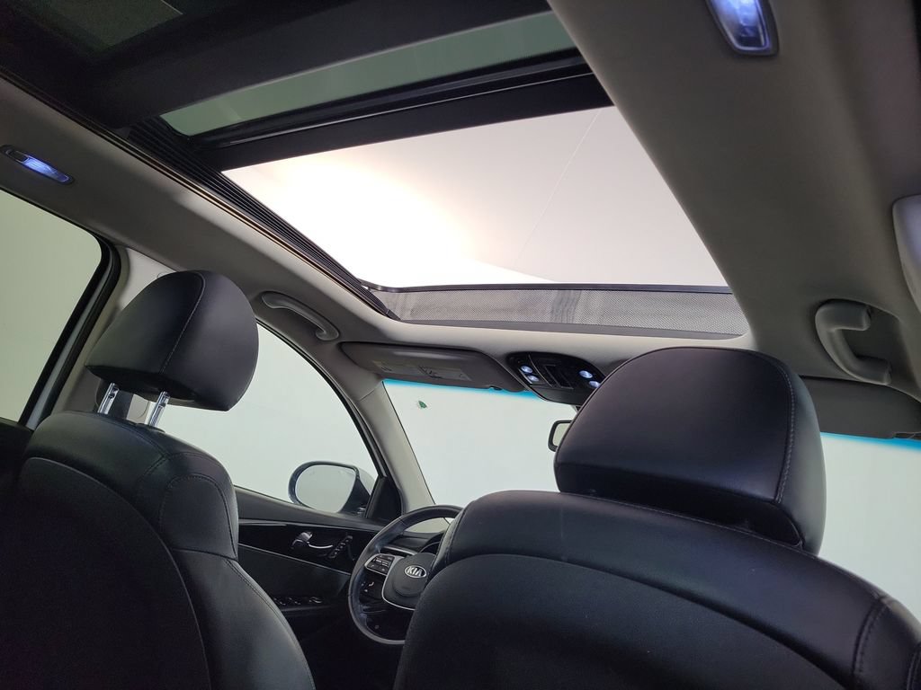 Used 2020 Kia Sorento SX FWD image 26